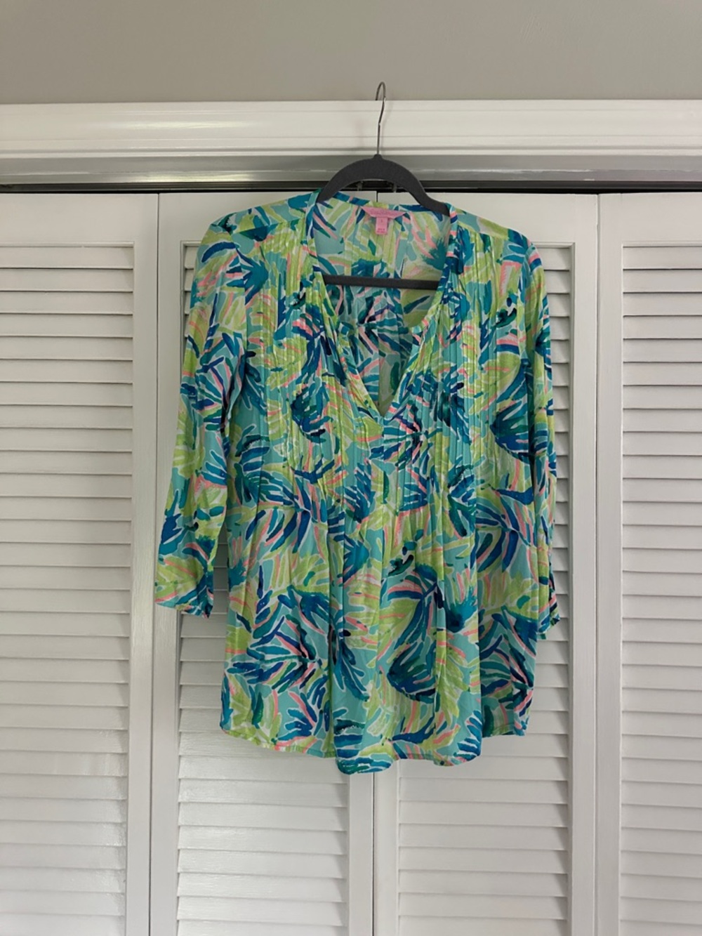 Lilly Pulitzer Daylen Tunic top 
Size Medium